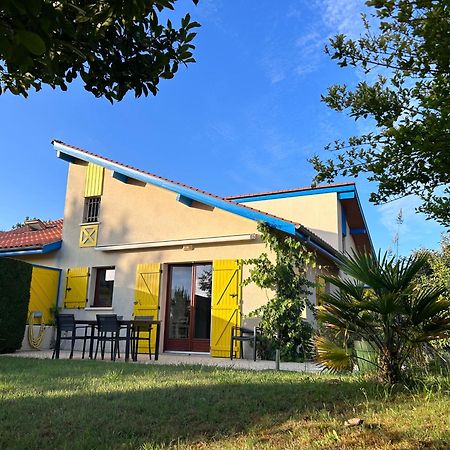Jolie Maison De Vacances Avec Terrasse Et Jardin Сен-Жюльен-ан-Борн Экстерьер фото